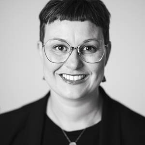 optik lindlein kronach: ueberschrift teambild Susanne Kiendl